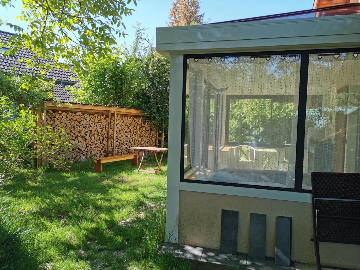 Studio 30 M2 jardinet 10minutes Annecy Villa Naves-Parmelan Exterior foto