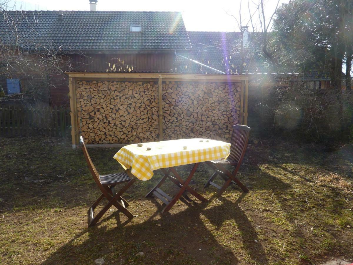 Studio 30 M2 jardinet 10minutes Annecy Villa Naves-Parmelan Exterior foto